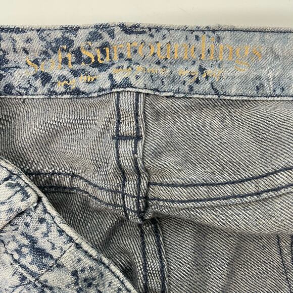 Soft Surrounding Serpentine Jeans Size 6 Snake Print - Picture 9 of 9